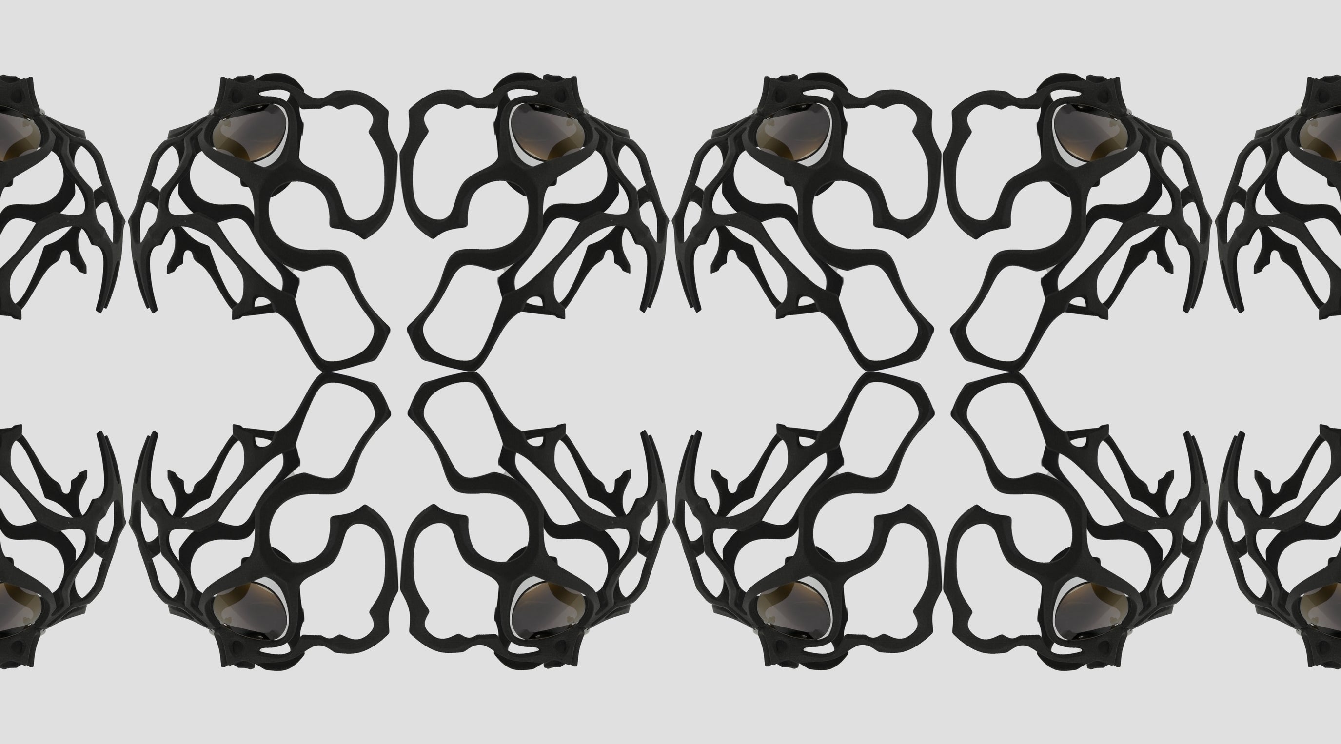 PARIS KOUTSAVELIS X PARASITE